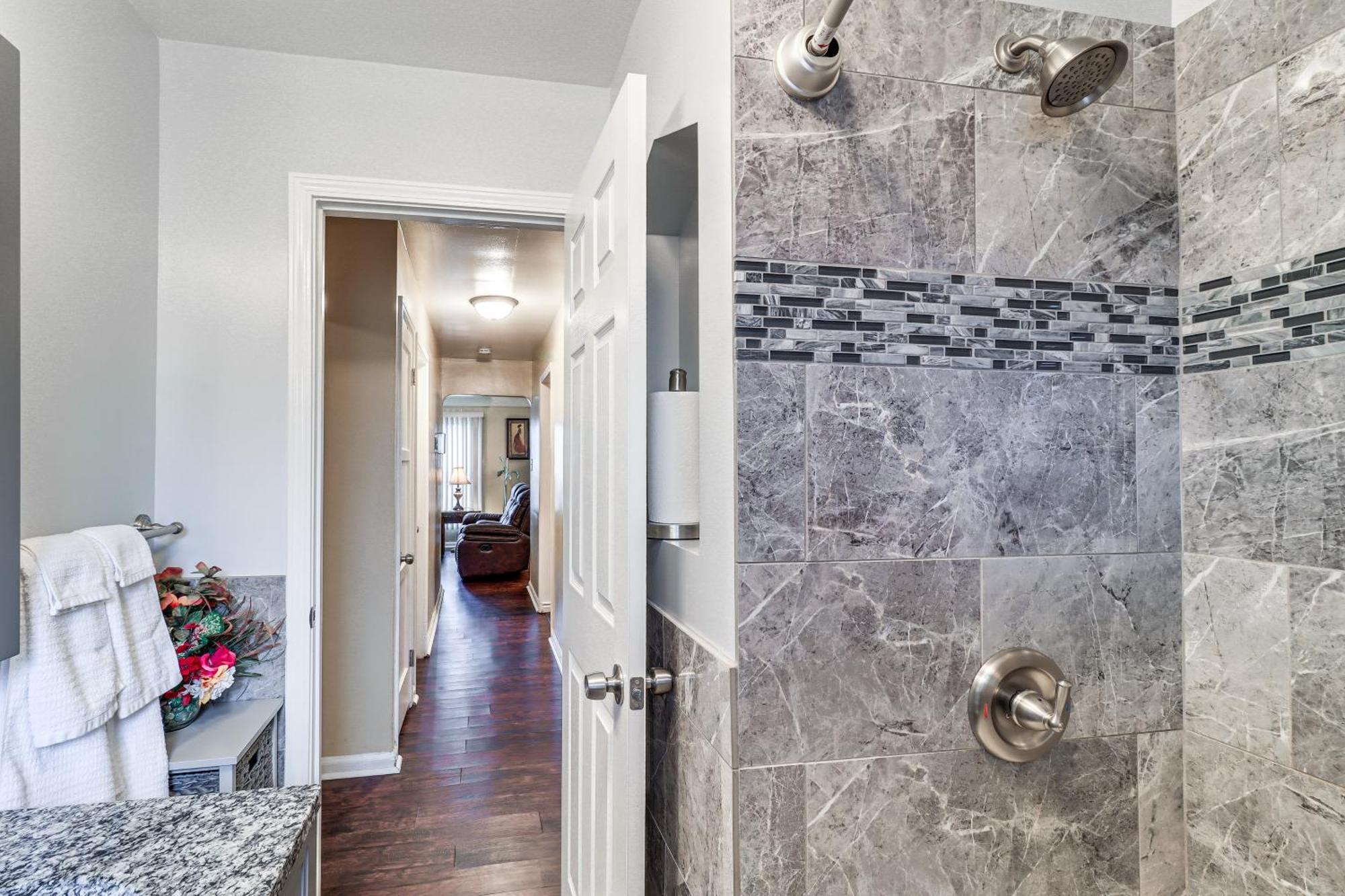 Family-Friendly Detroit Home 12 Mi To Downtown! Buitenkant foto